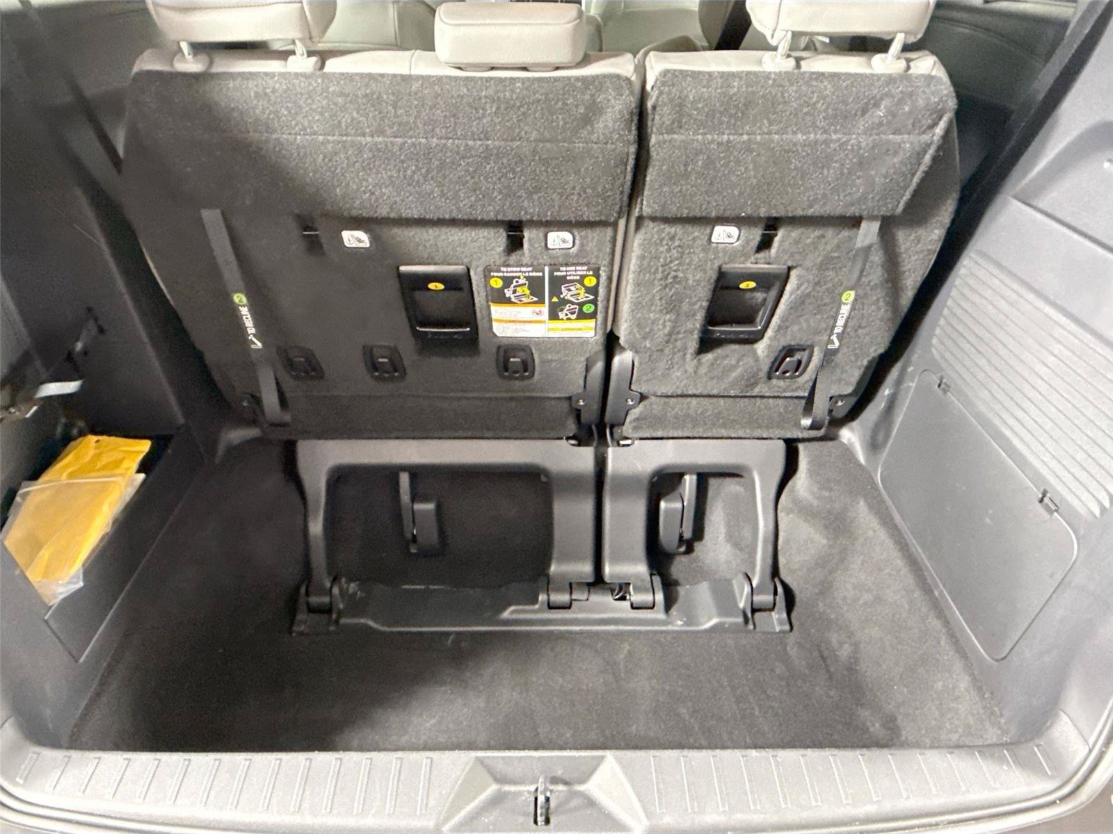 Certified 2026 Toyota Sienna XLE FWD image 39