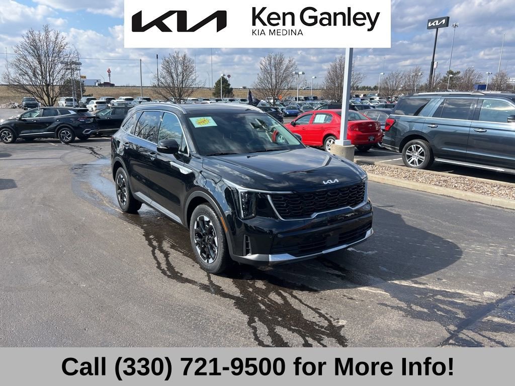 Certified 2025 Kia Sorento S w/ Panoramic Sunroof Package image 7