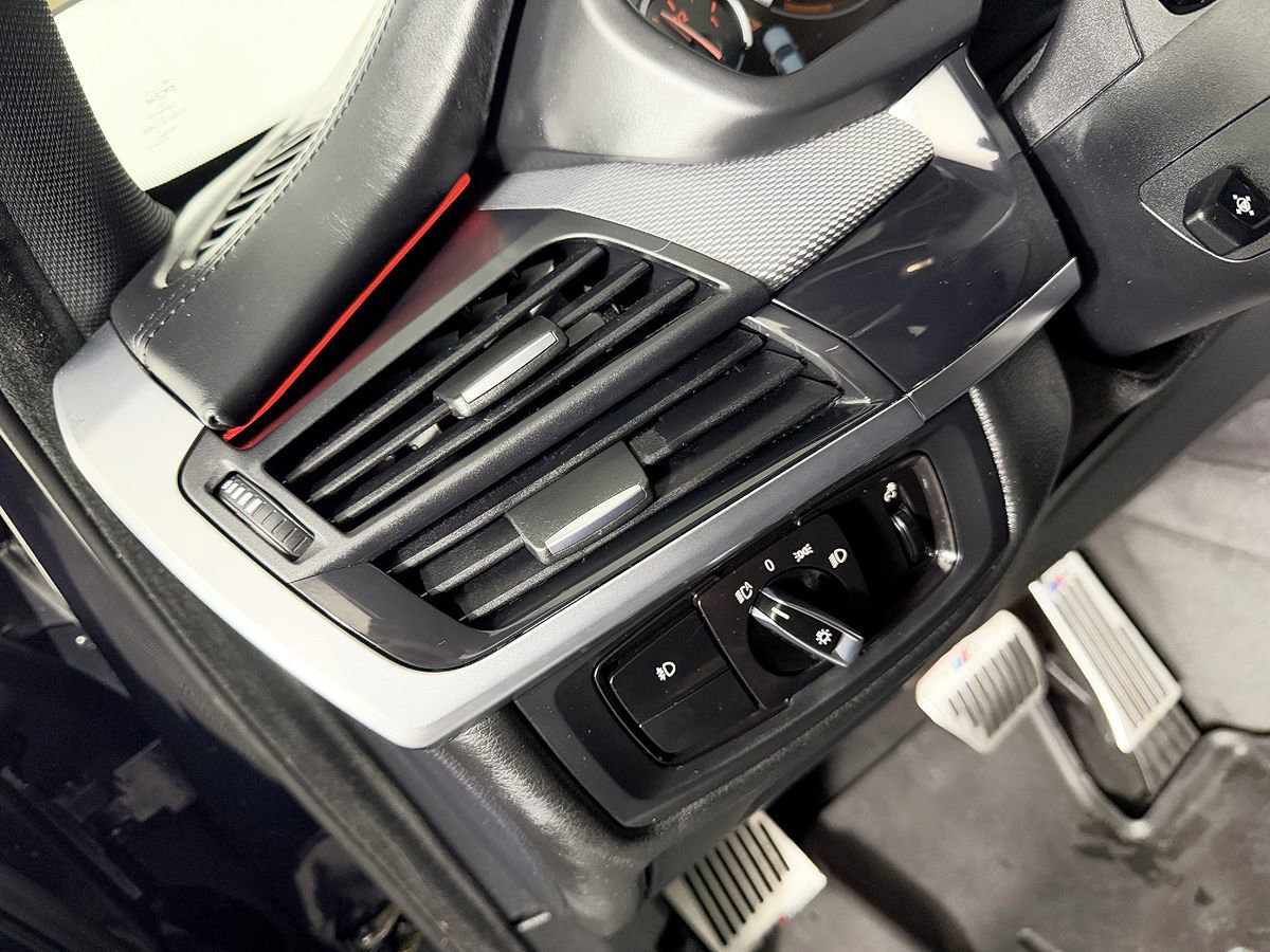 Used 2015 BMW X5 xDrive50i AWD/4WD image 33