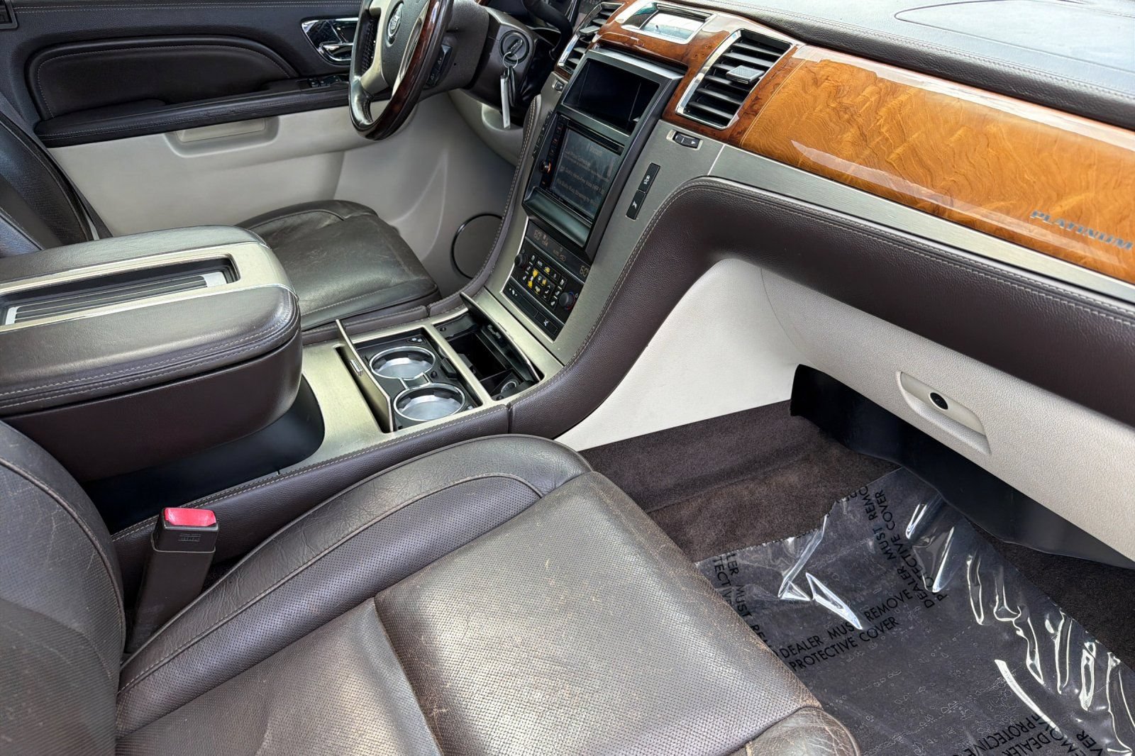 Used 2013 Cadillac Escalade ESV Platinum AWD/4WD image 19