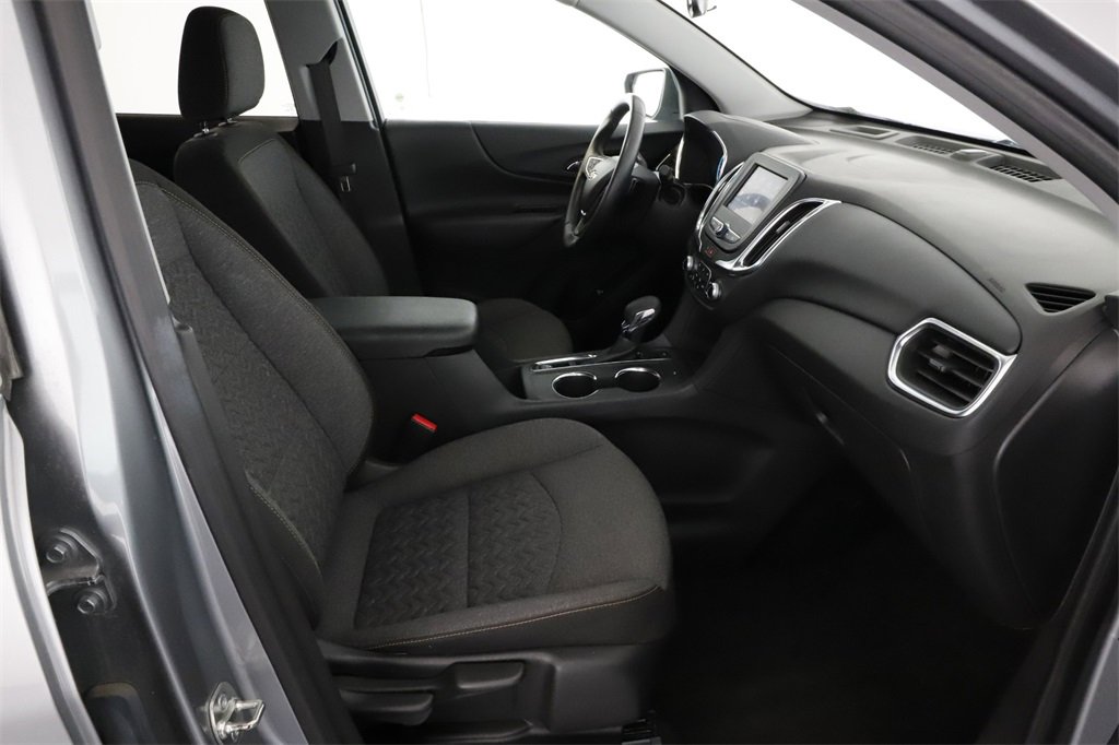 Used 2024 Chevrolet Equinox LT image 30