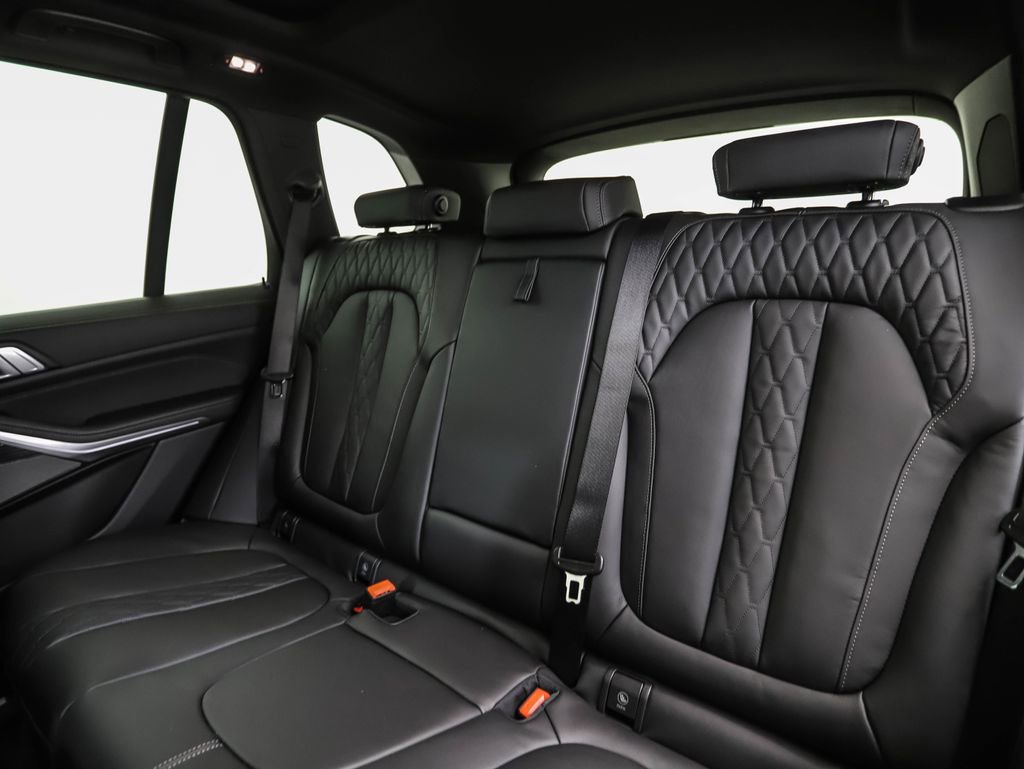 New 2026 BMW X5 xDrive50e AWD/4WD image 23
