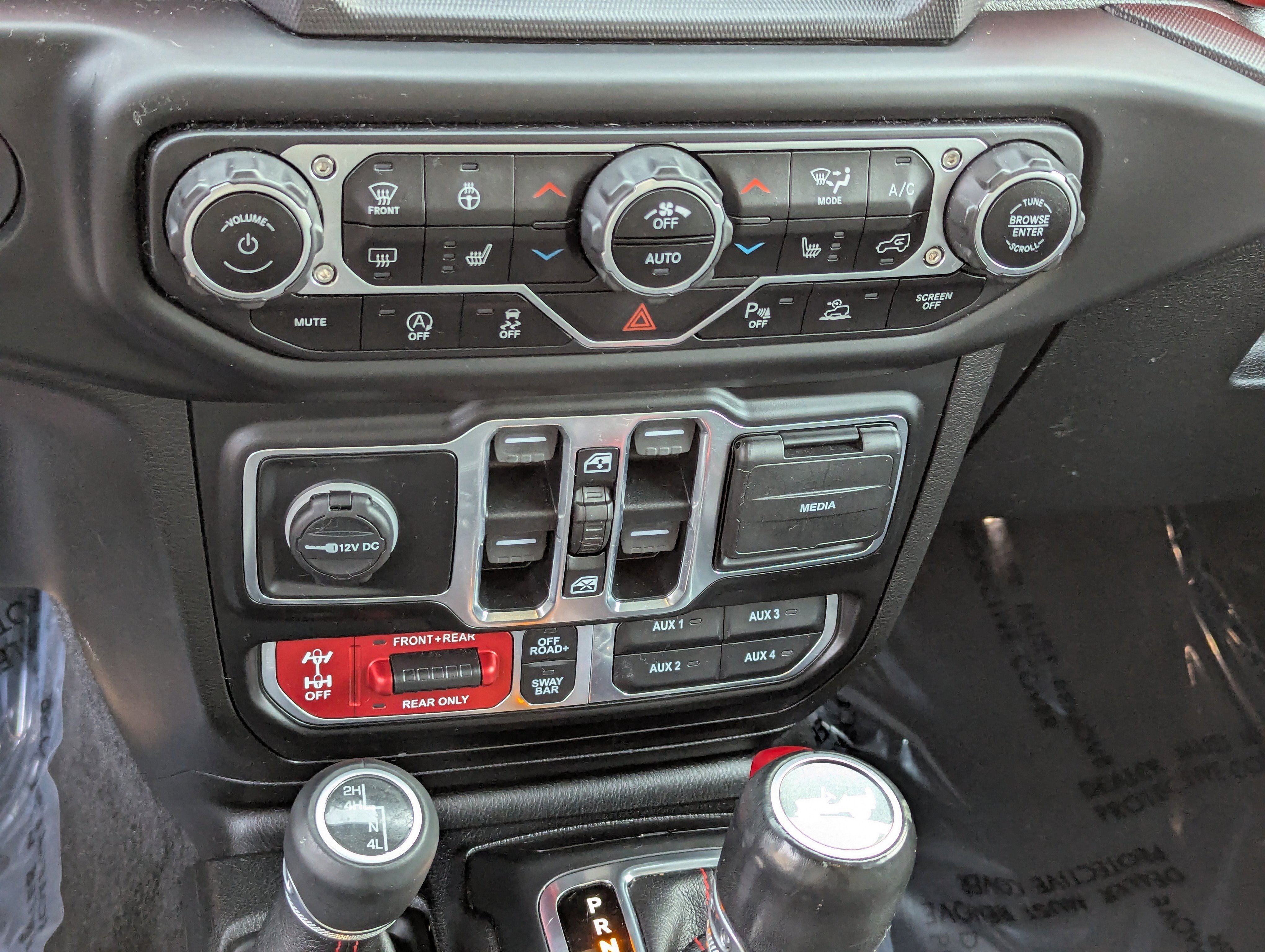 Used 2021 Jeep Wrangler Unlimited Rubicon image 23