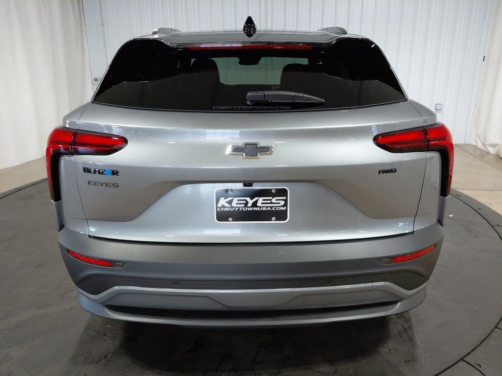 New 2026 Chevrolet Blazer EV LT image 7