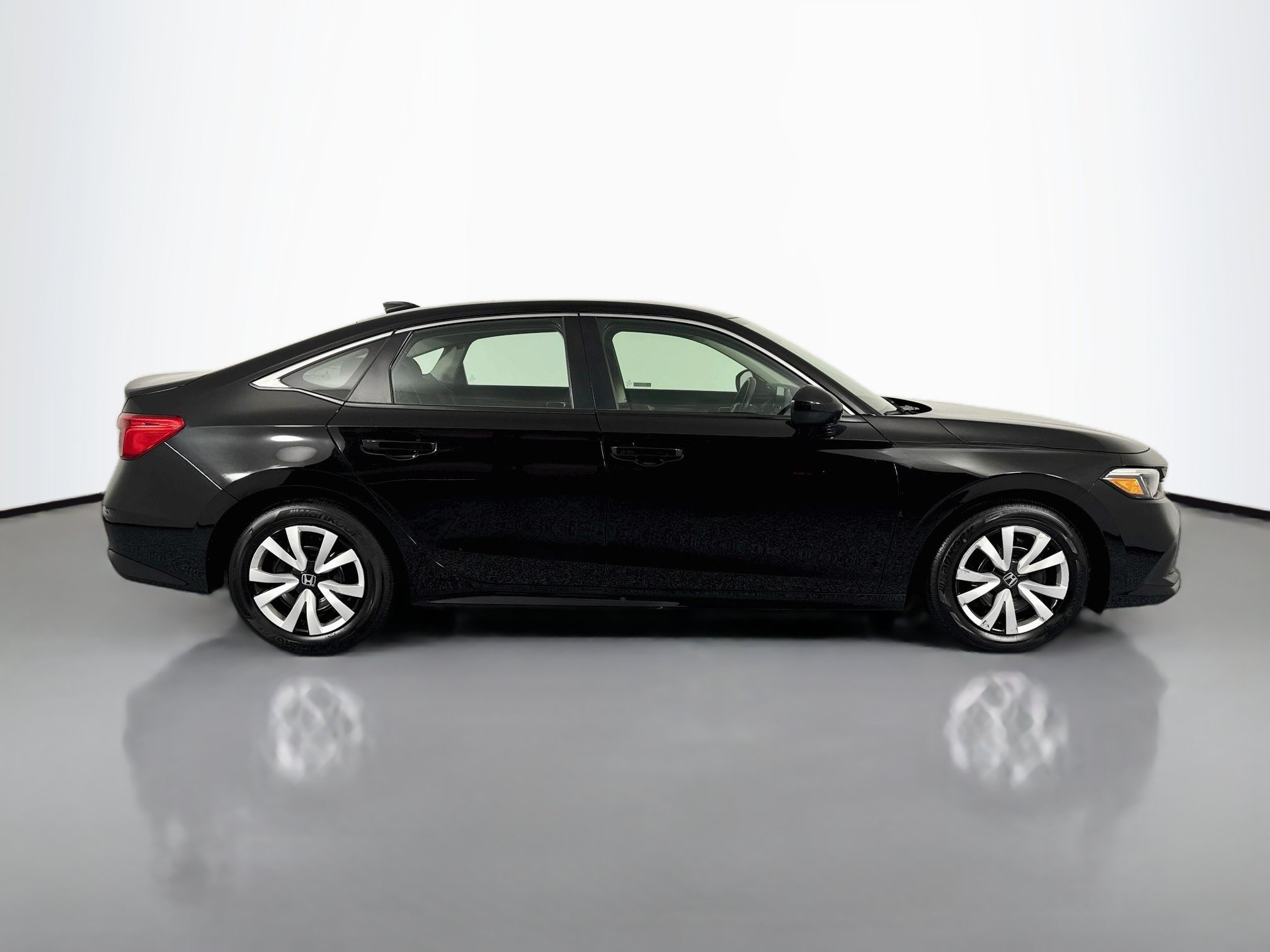 Certified 2024 Honda Civic LX image 4