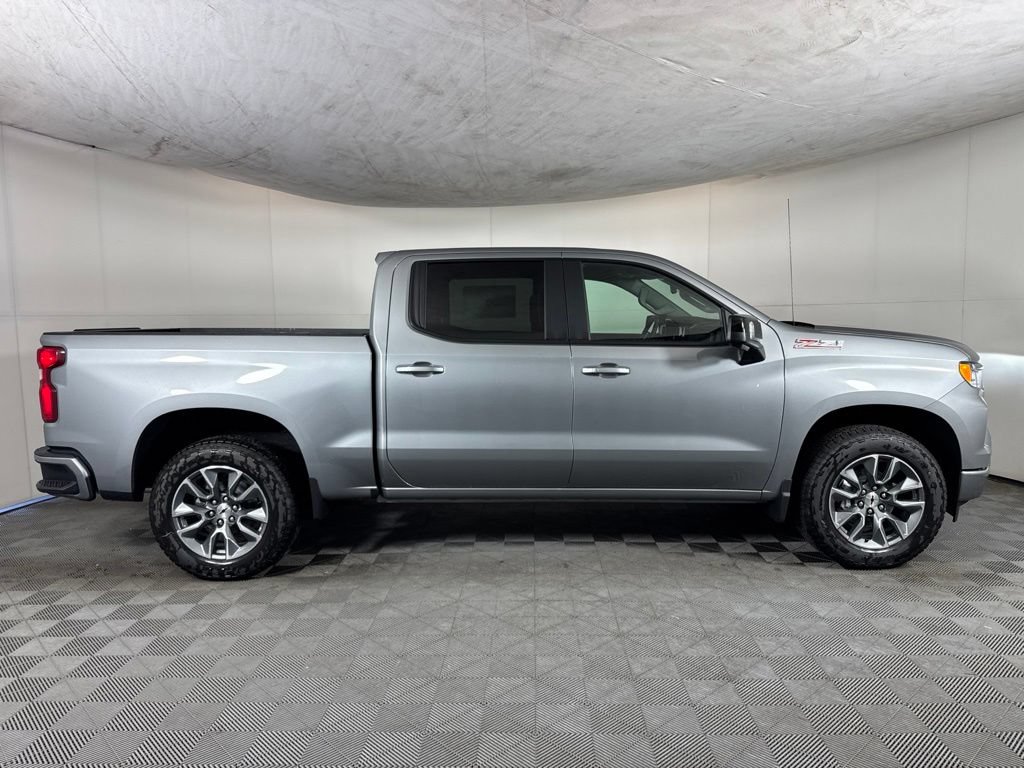 New 2026 Chevrolet Silverado 1500 RST w/ RST All Star Premium Package AWD/4WD image 4