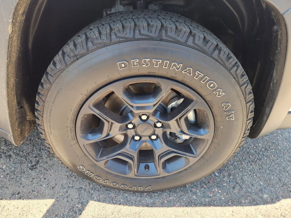 Used 2022 Jeep Cherokee Latitude image 21