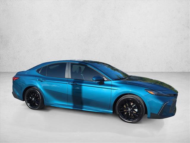 Certified 2025 Toyota Camry SE image 4