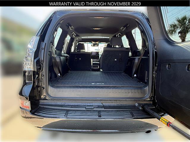 Certified 2023 Lexus GX 460 Premium AWD/4WD image 8