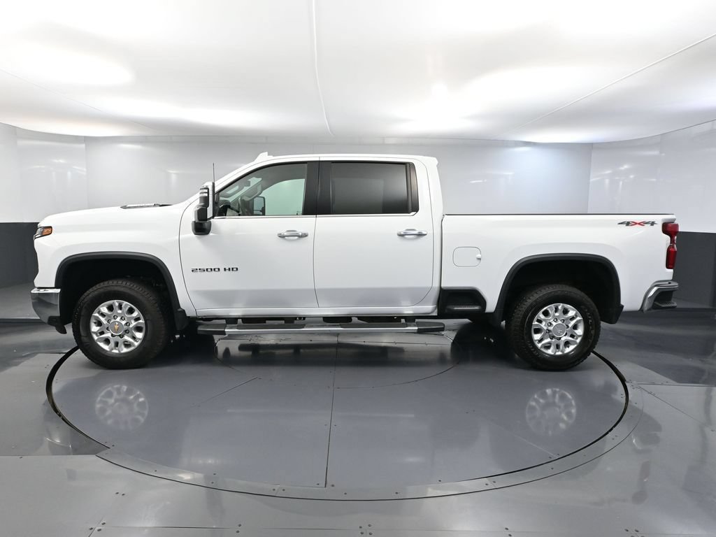 Used 2024 Chevrolet Silverado 2500 LTZ AWD/4WD image 7