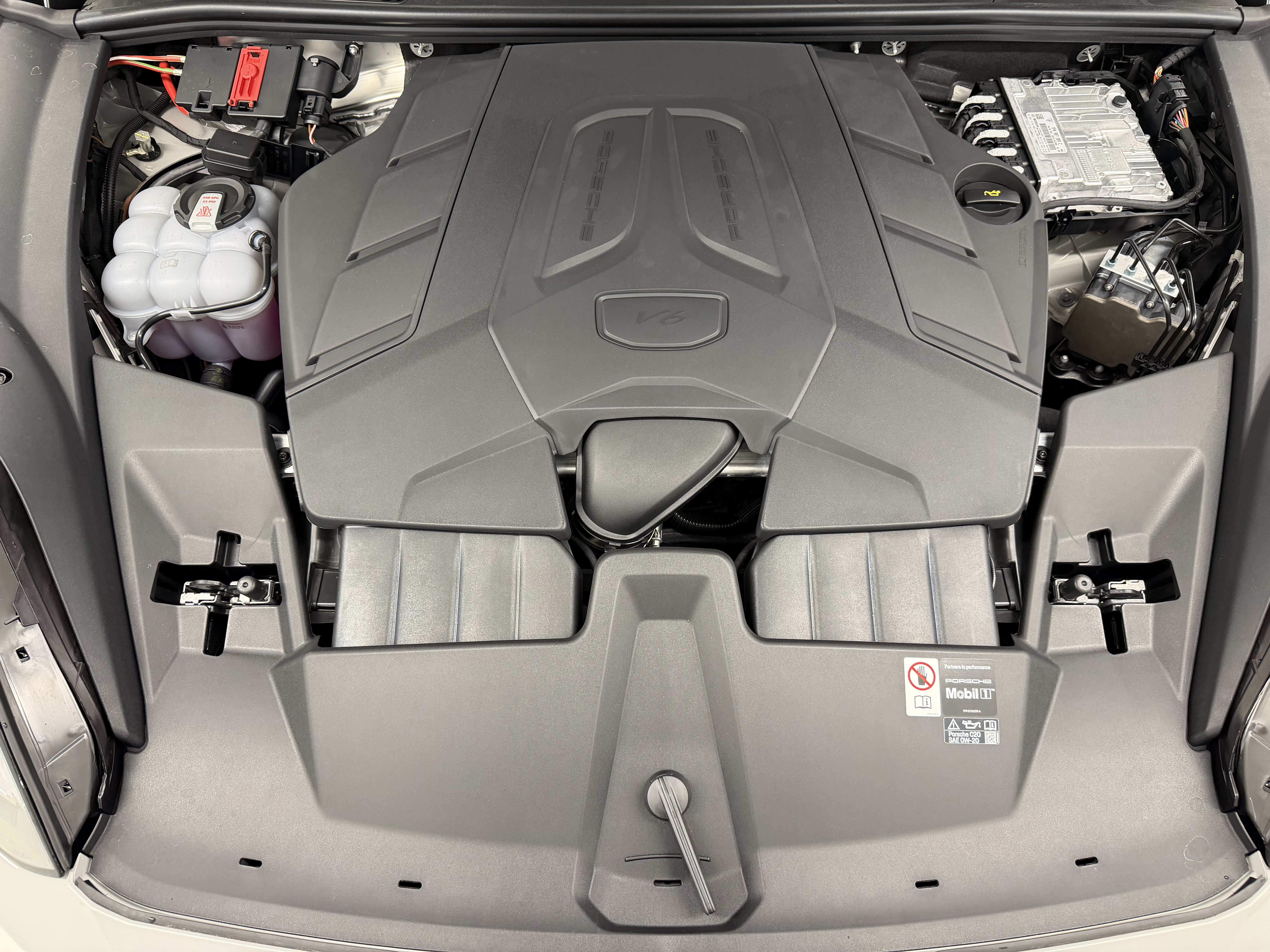 New 2026 Porsche Cayenne AWD/4WD image 59