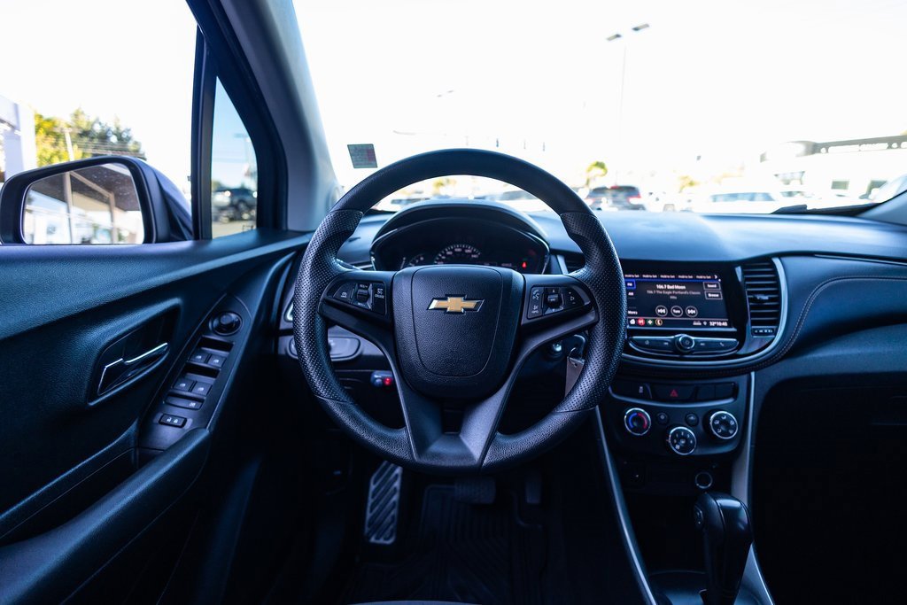 Used 2020 Chevrolet Trax LS w/ Tint and Cruise Package image 22