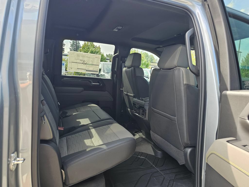 New 2026 Chevrolet Silverado 2500 ZR2 w/ LPO, Dark Essentials Package AWD/4WD image 14