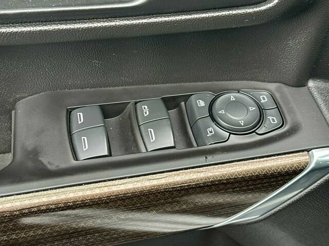 Used 2021 Chevrolet Silverado 2500 LT w/ Convenience Package AWD/4WD image 13