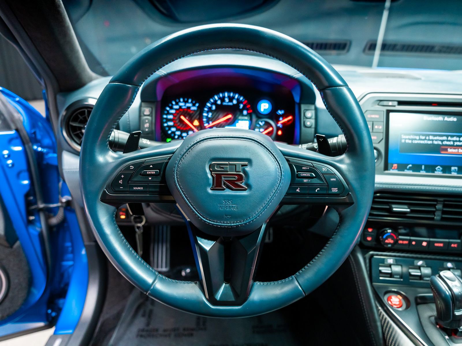 Used 2020 Nissan GT-R Premium image 45