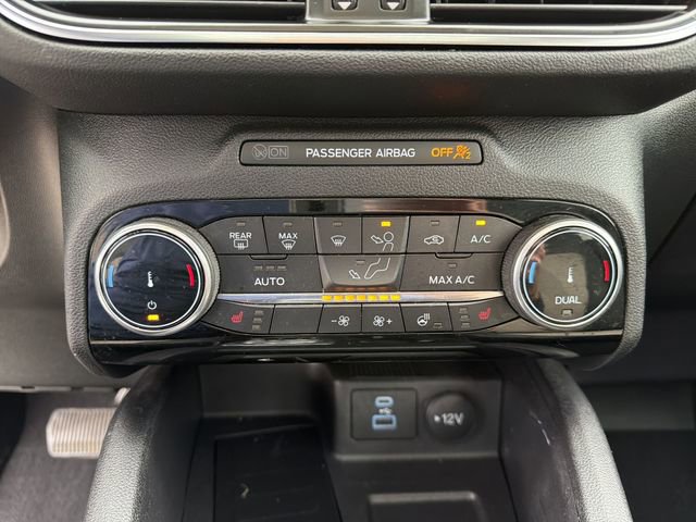 Used 2022 Ford Escape Titanium w/ Titanium Elite Package image 21