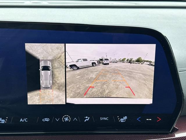 Used 2025 Chevrolet Traverse Z71 w/ Driver Confidence Package image 51