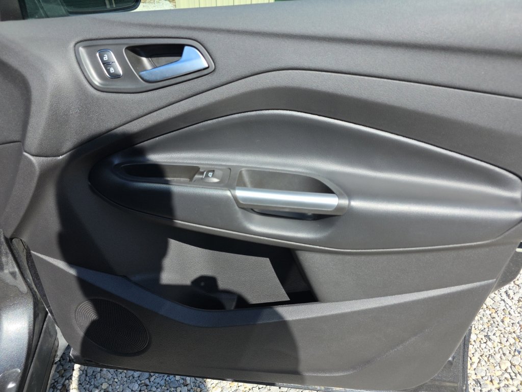 Used 2019 Ford Escape Titanium AWD/4WD image 19