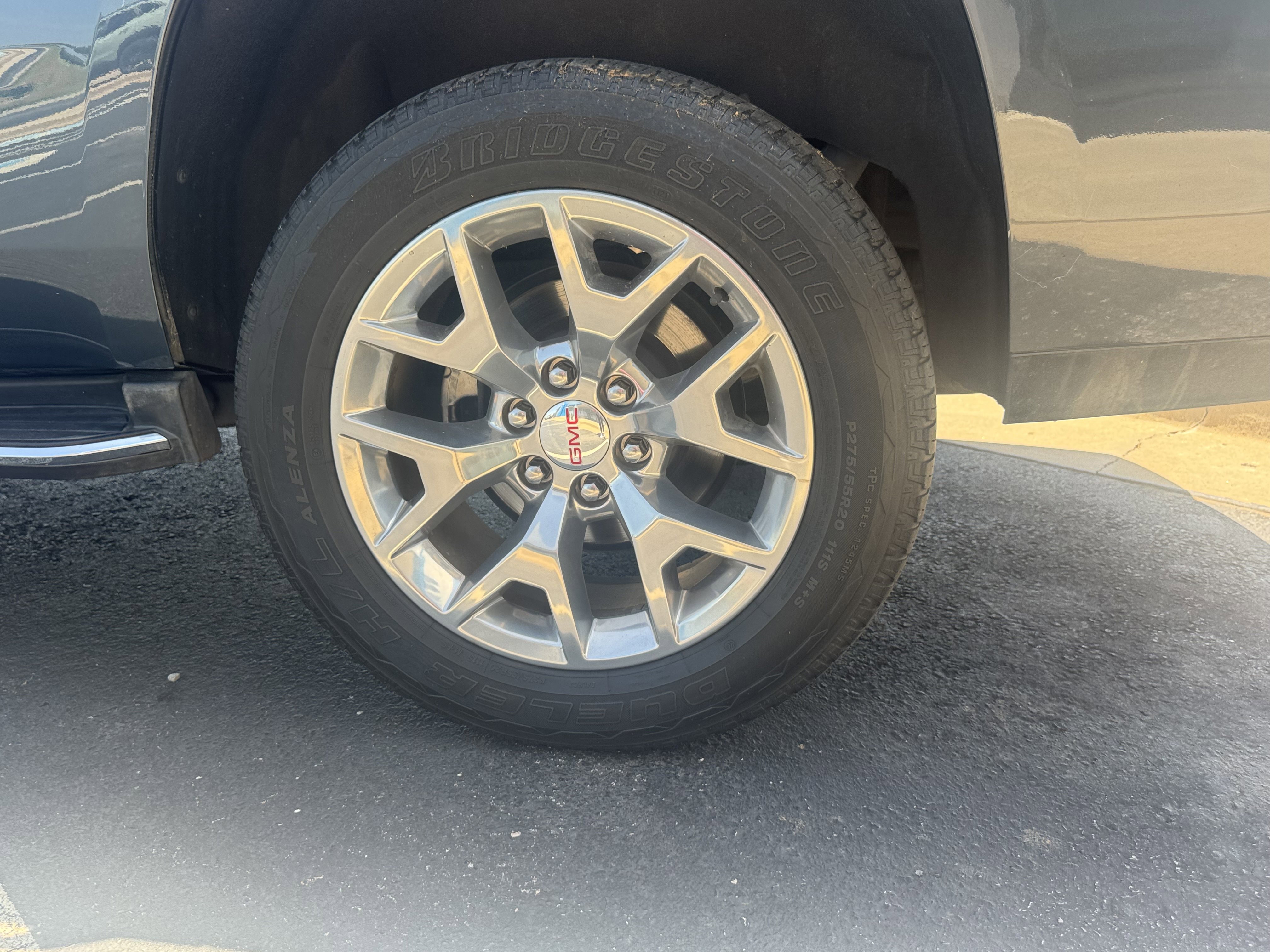 Used 2019 GMC Yukon SLT w/ Open Road Package image 5