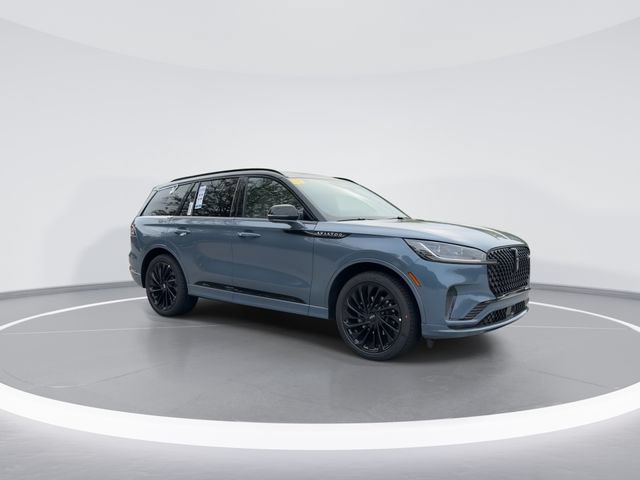 New 2027 Lincoln Aviator Reserve AWD/4WD image 2
