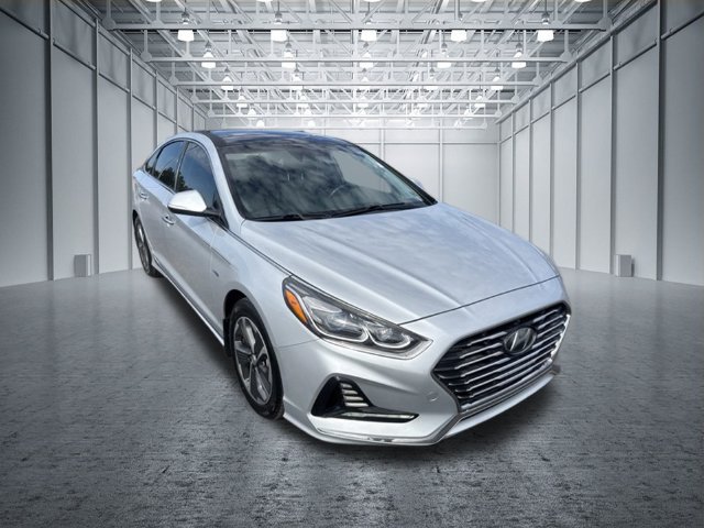 Used 2019 Hyundai Sonata Limited w/ Ultimate Package 02 FWD image 7