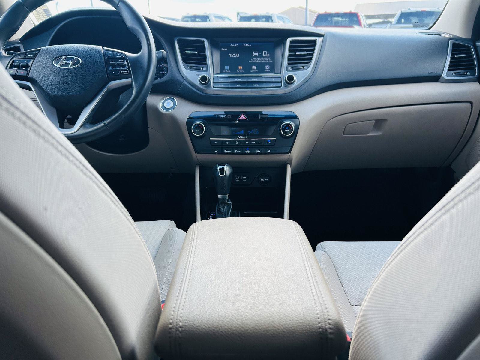 Used 2018 Hyundai Tucson Value w/ Cargo Package AWD/4WD image 24