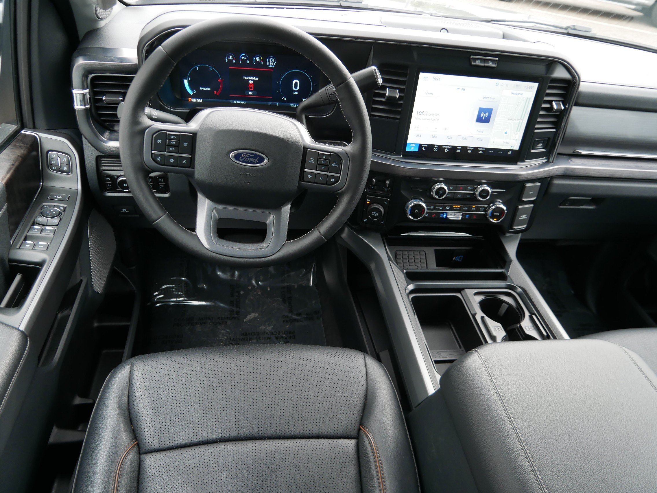 Used 2026 Ford F350 Lariat w/ FX4 Off-Road Package AWD/4WD image 9