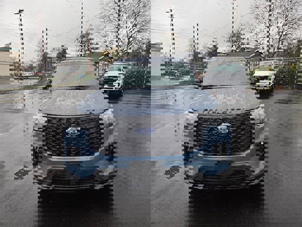 New 2026 Ford Explorer ST-Line w/ ST-Line Street Pack image 2