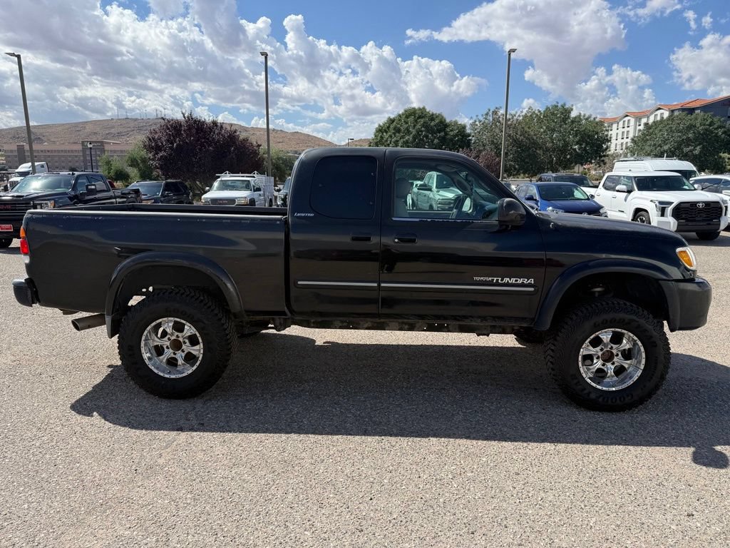 Used 2004 Toyota Tundra Limited w/ Towing Pkg AWD/4WD image 4