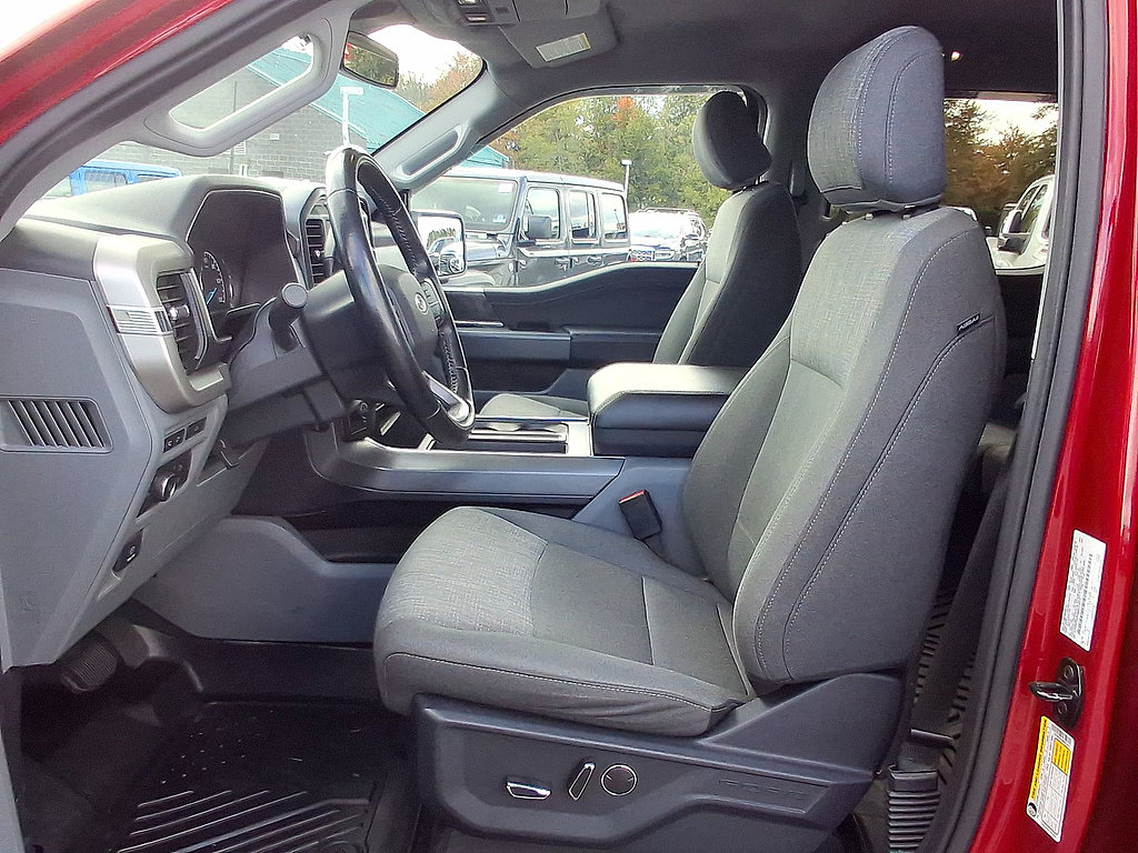 Used 2021 Ford F150 XLT w/ Equipment Group 302A High AWD/4WD image 17