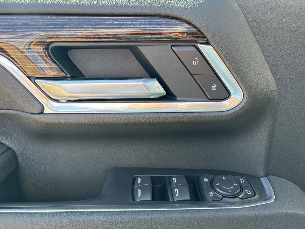 New 2026 GMC Sierra 2500 SLE w/ SLE Value Package; image 14