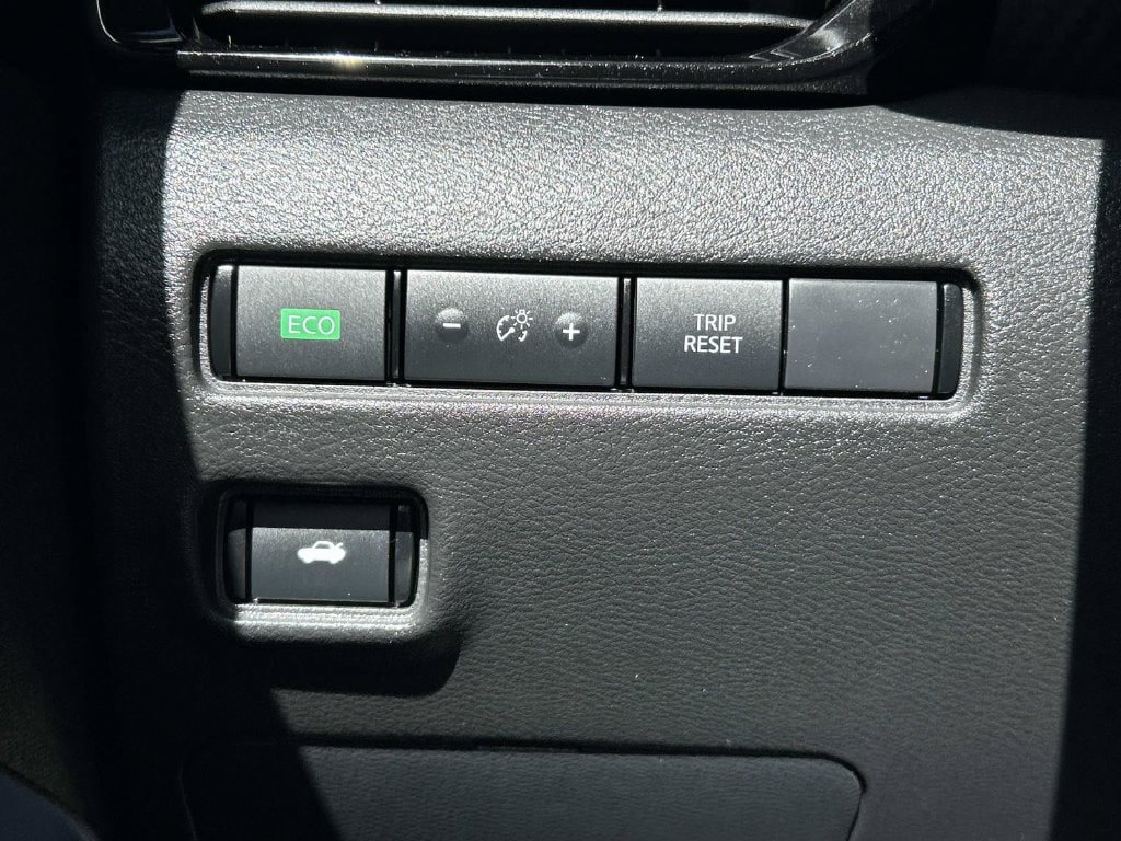 Certified 2024 Nissan Sentra SV w/ All-Weather Package FWD image 18