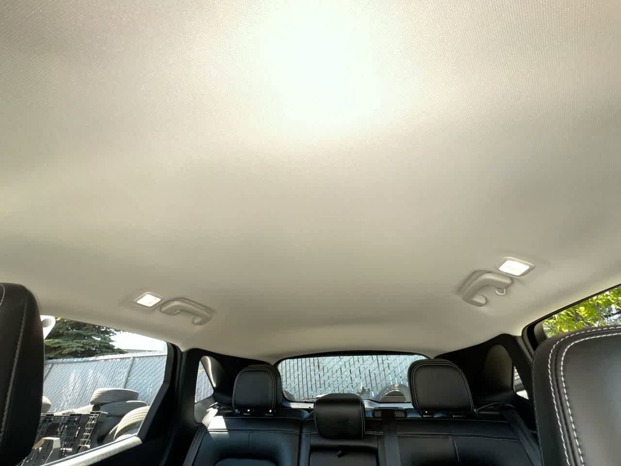 Used 2025 Ford Escape Platinum AWD/4WD image 22