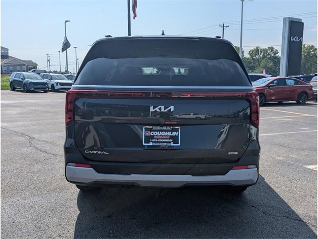 New 2026 Kia Carnival EX image 6