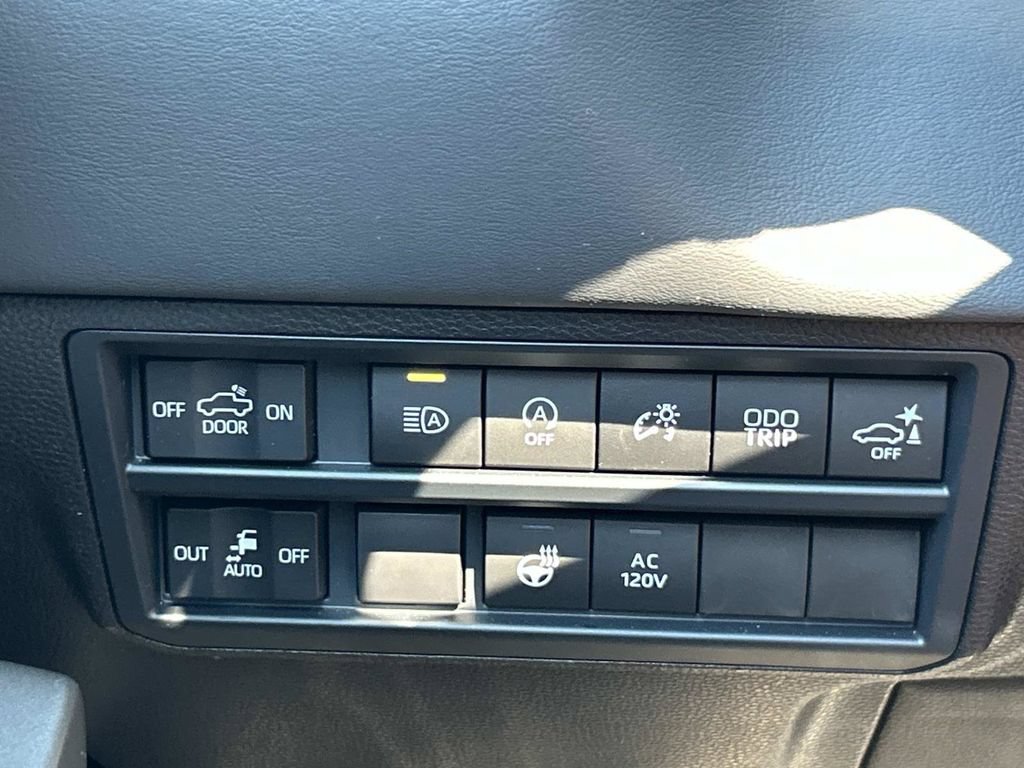 New 2026 Toyota Tundra Platinum AWD/4WD image 31