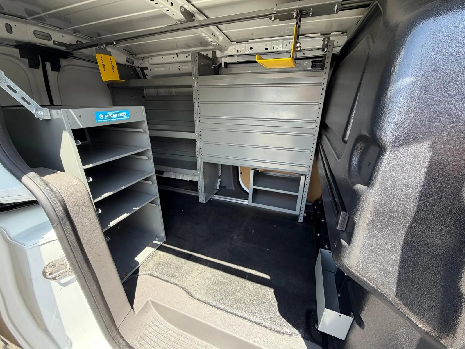 Used 2023 Ford Transit Connect XLT FWD image 25