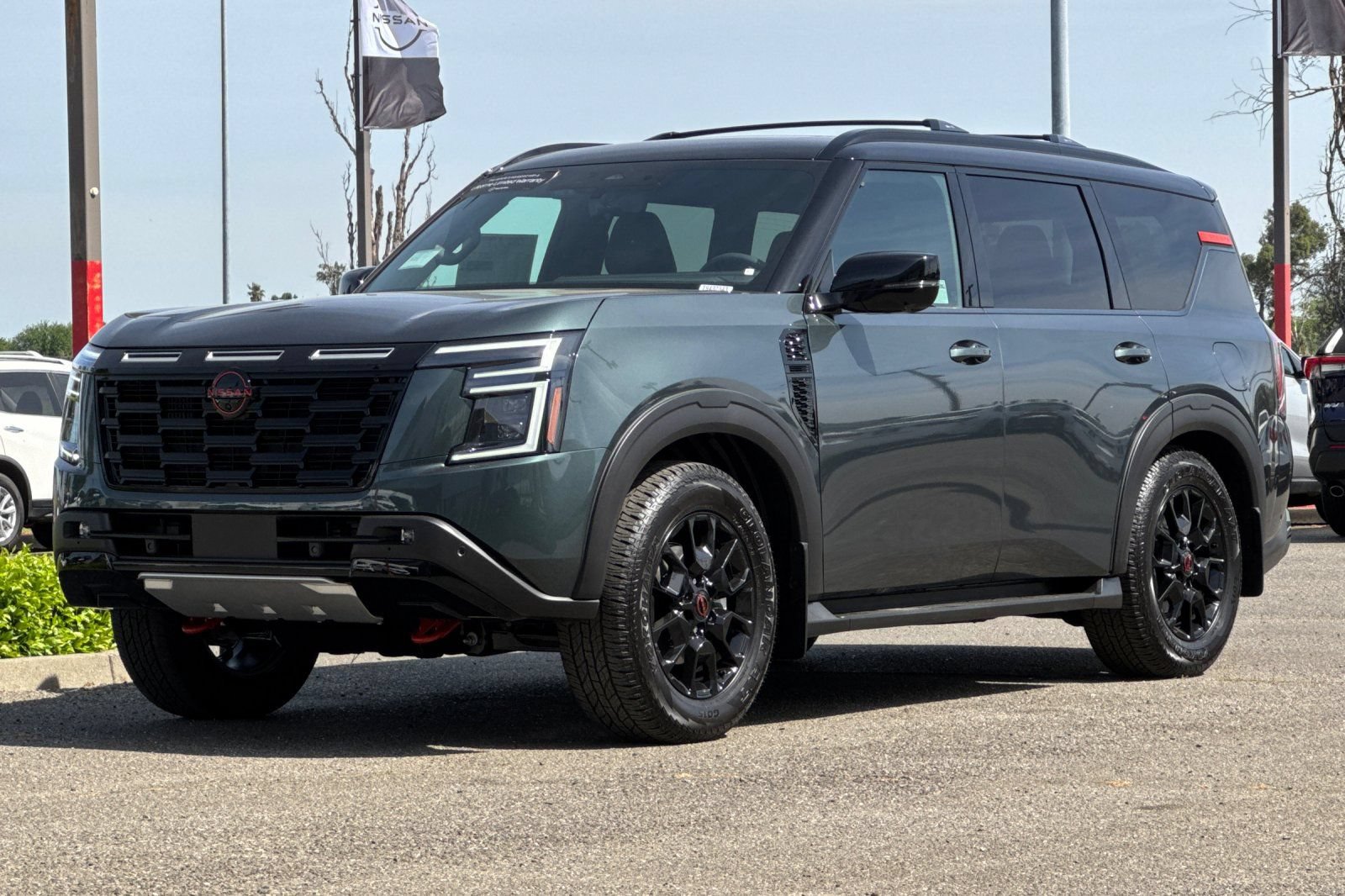 New 2026 Nissan Armada PRO-4X AWD/4WD image 10