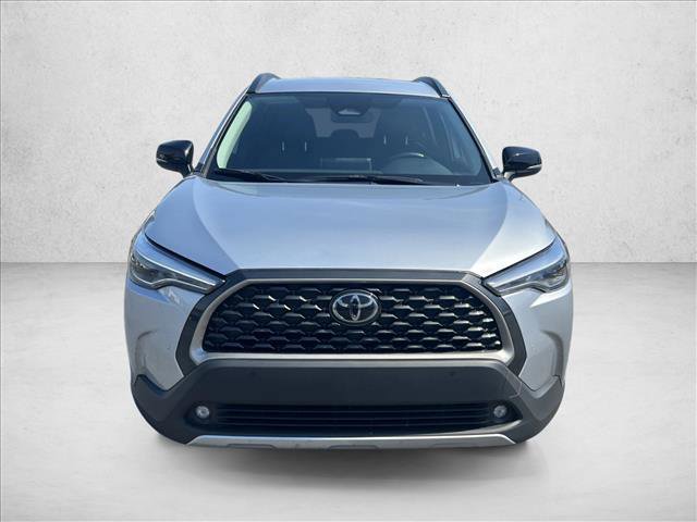 Certified 2025 Toyota Corolla Cross XLE video 2