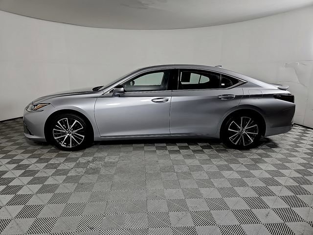 Used 2025 Lexus ES 300h w/ Premium Package image 8