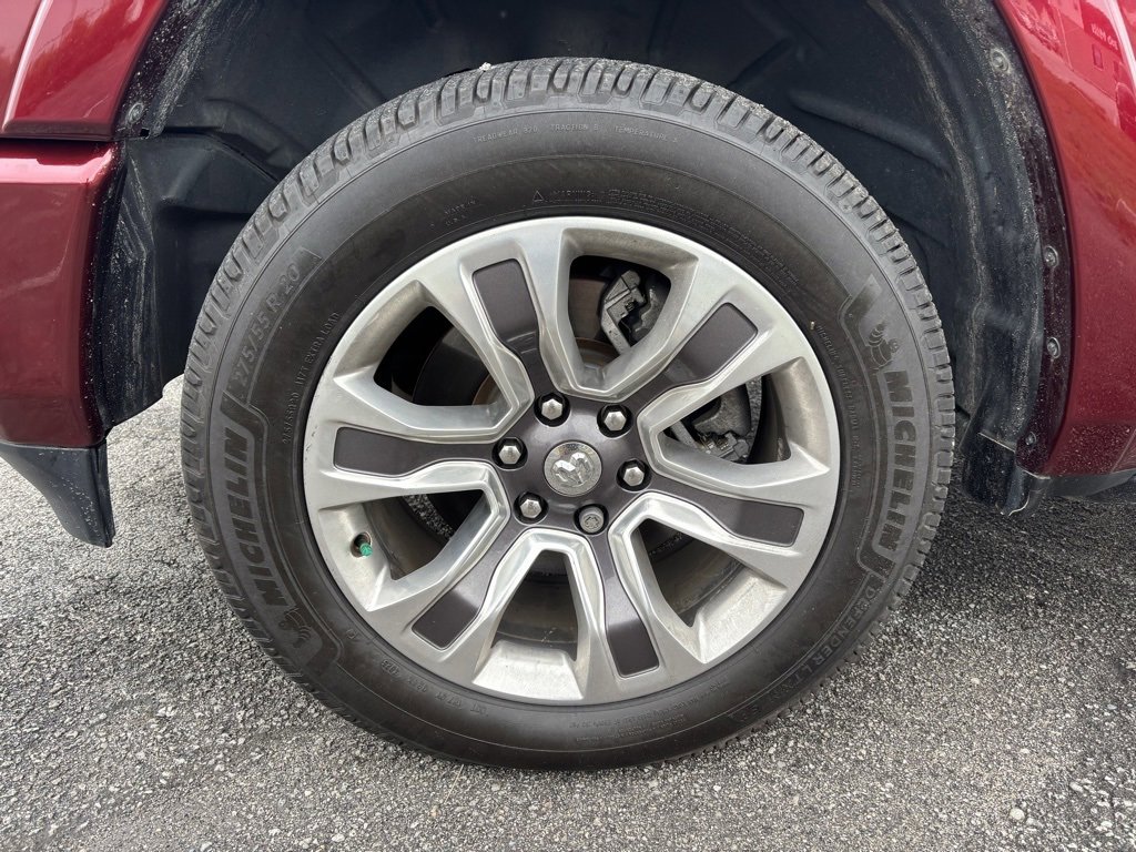 Used 2019 RAM 1500 Limited image 9