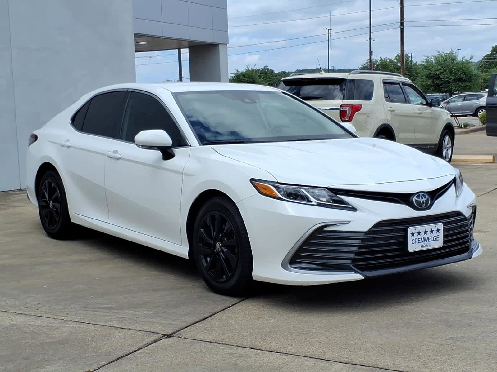 Used 2023 Toyota Camry LE w/ Convenience Package AWD/4WD image 29