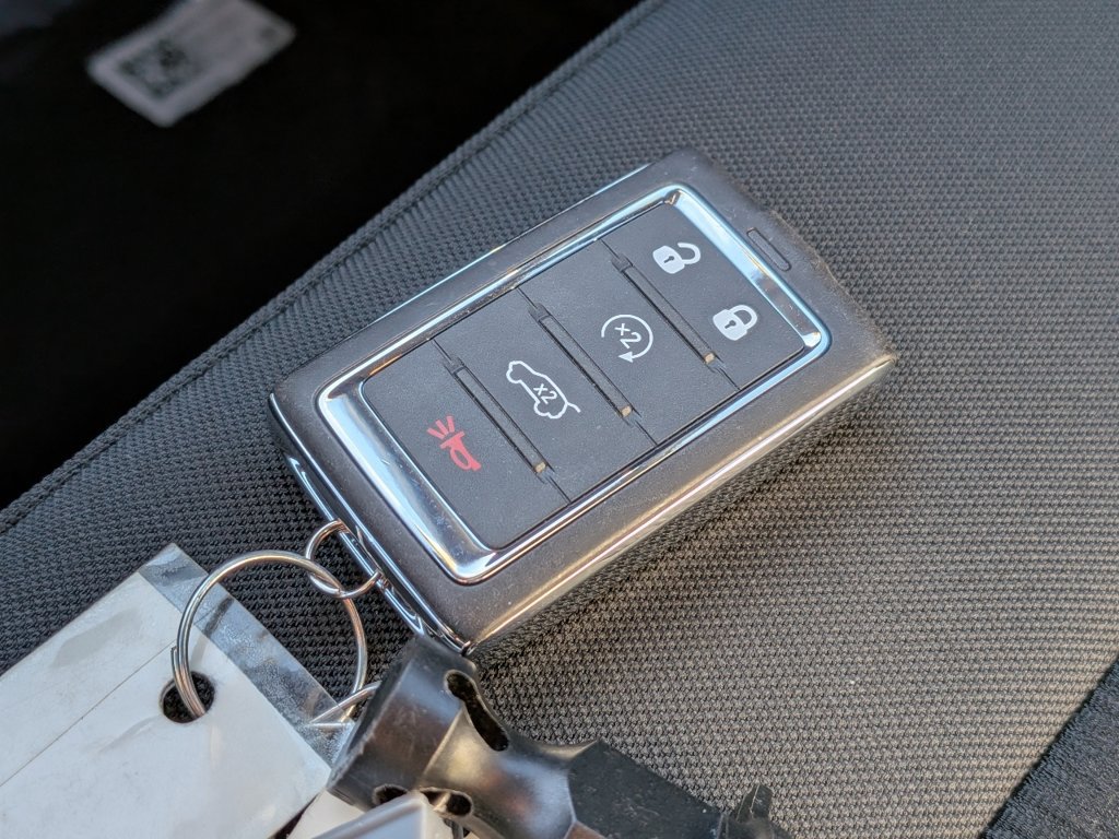 New 2026 Jeep Grand Cherokee Laredo X AWD/4WD image 32