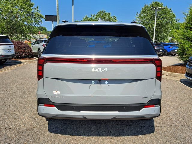 New 2026 Kia Carnival EX FWD image 5