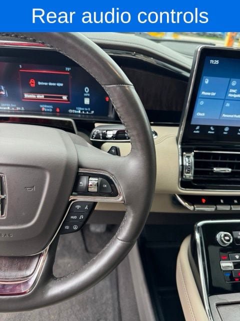 Certified 2023 Lincoln Navigator Reserve AWD/4WD image 19