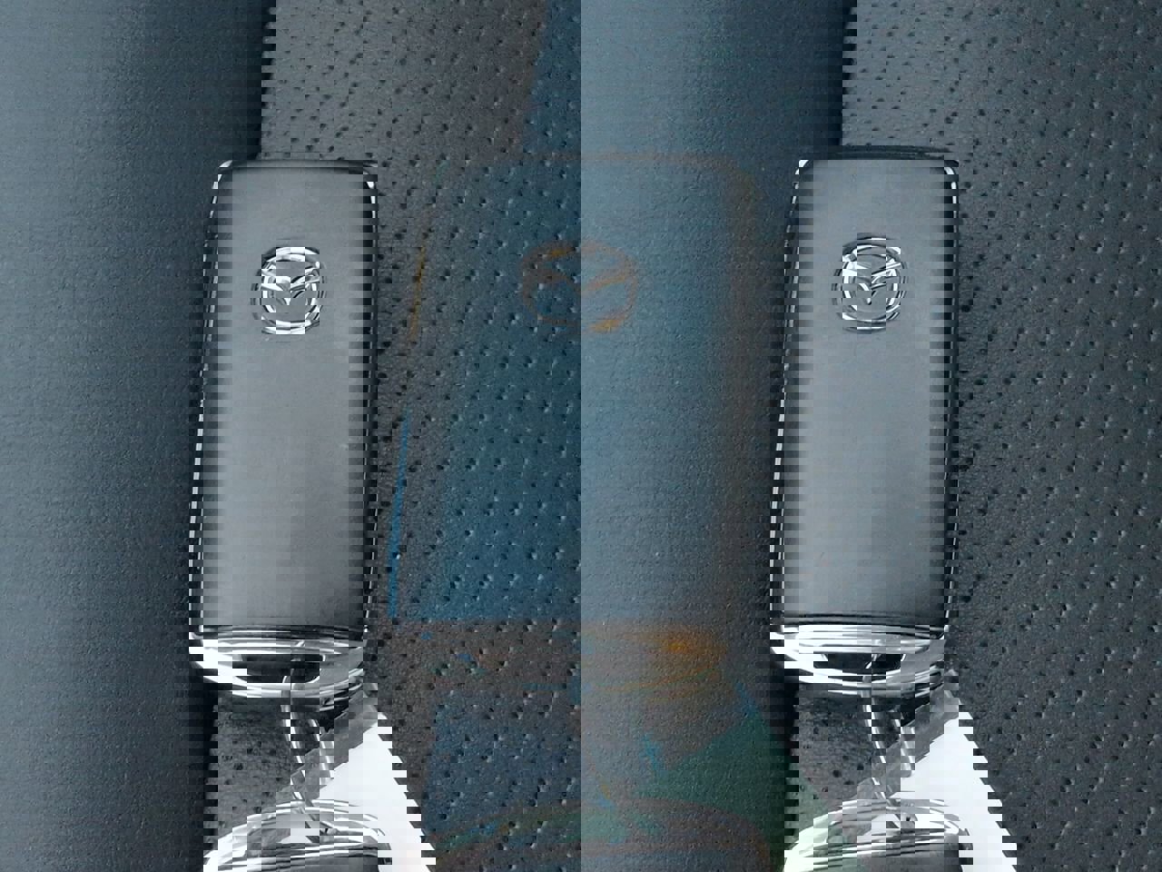 Used 2025 MAZDA CX-5 AWD 2.5 S w/ Select Package image 27