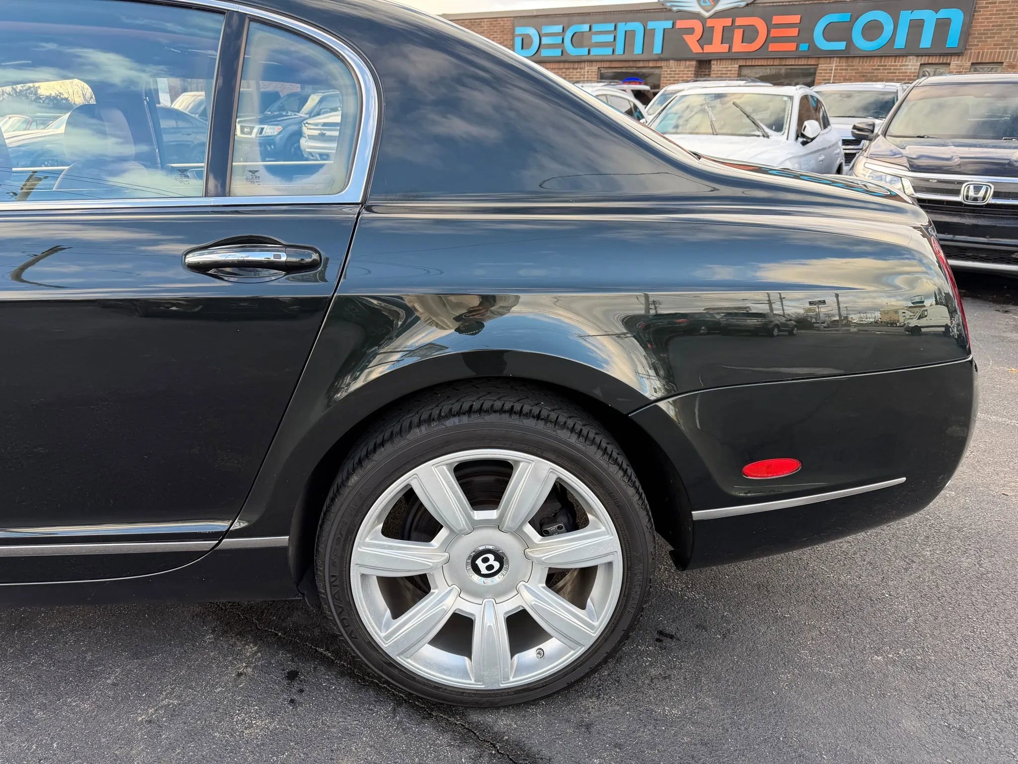 Used 2006 Bentley Flying Spur Flying Spur image 64