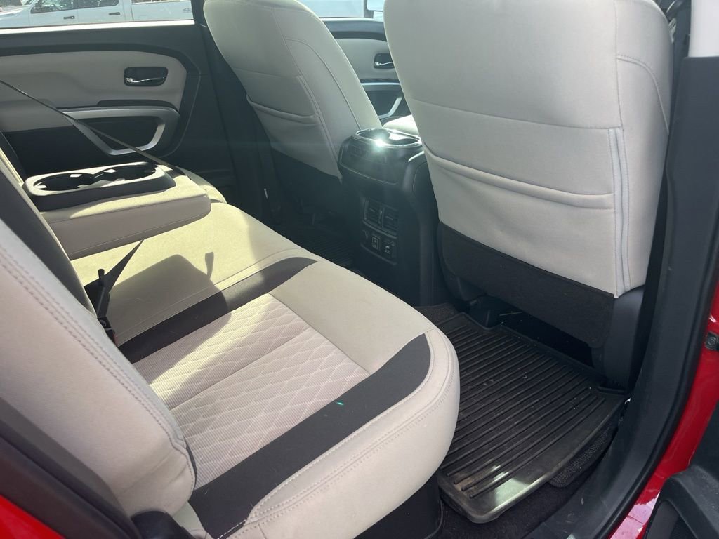Used 2023 Nissan Titan SV w/ SV Convenience Package RWD image 26
