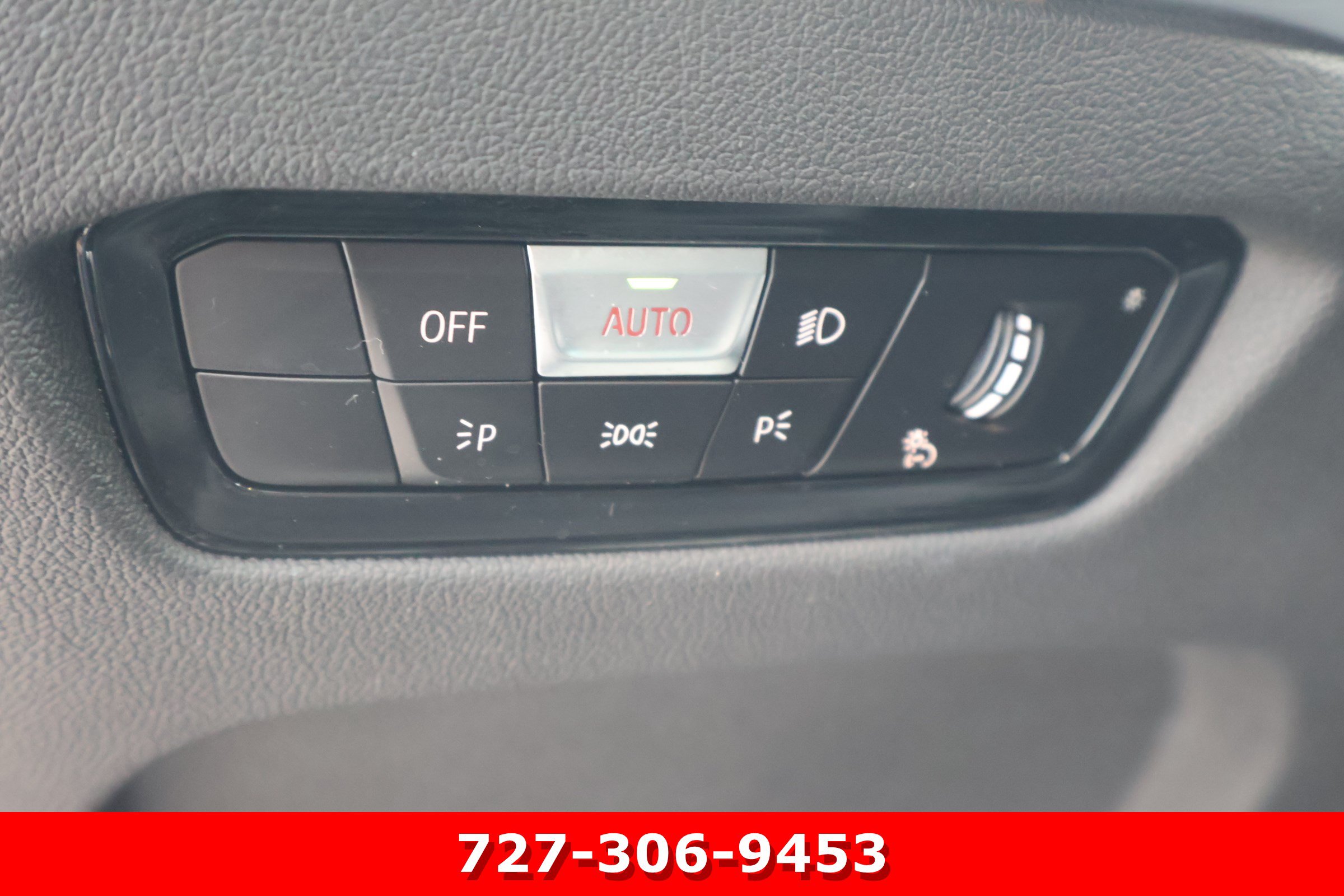 Used 2023 BMW 330i Sedan w/ Premium Package RWD image 22