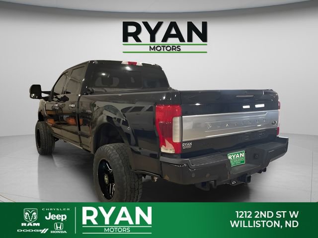 Used 2017 Ford F350 Platinum w/ Platinum Ultimate Package AWD/4WD image 4