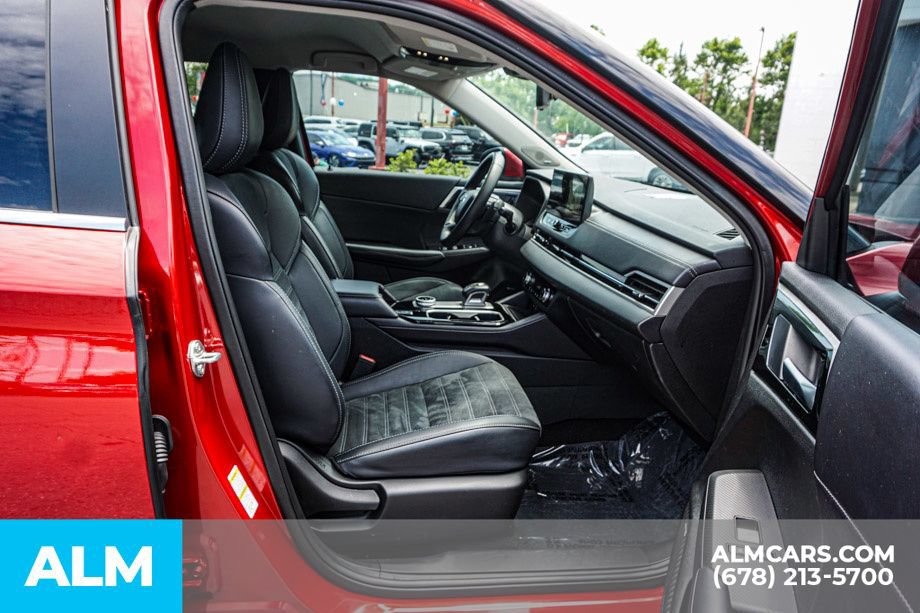 Used 2025 Mitsubishi Outlander SE FWD image 24